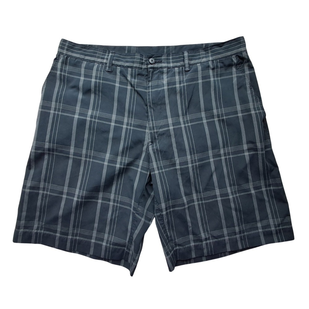 PGA TOUR Men's Plaid Golf Shorts Size 36 Charcoal Gray Polyester Flat‎ Front